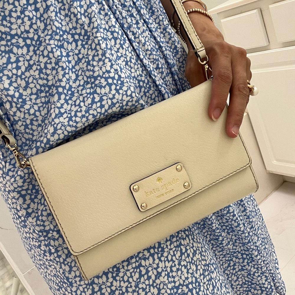 Kate Spade Cream Leather Crossbody Bag